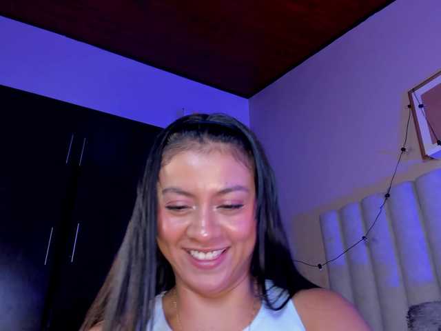 AngelSavagee live webcam show