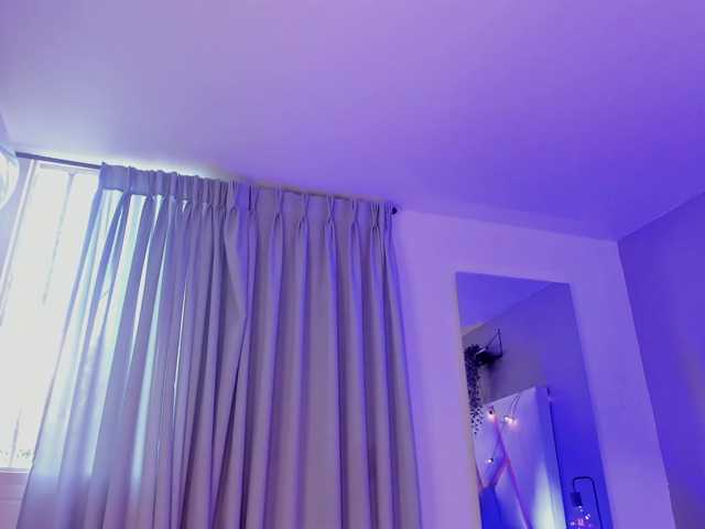 AngelSavagee live cam on BongaCams