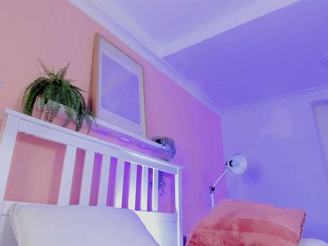 AngelSavagee live cam on BongaCams