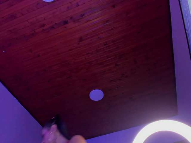 AngelSavagee live webcam show
