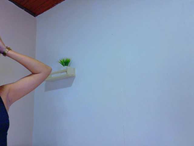 AngelSavagee live webcam show