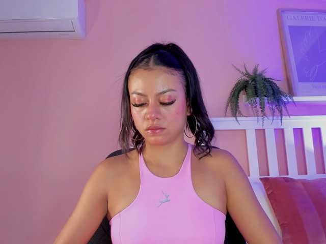 AngelSavagee live cam on BongaCams