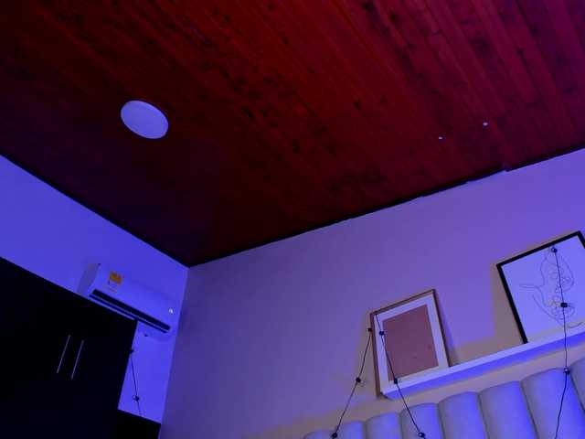 AngelSavagee live webcam show