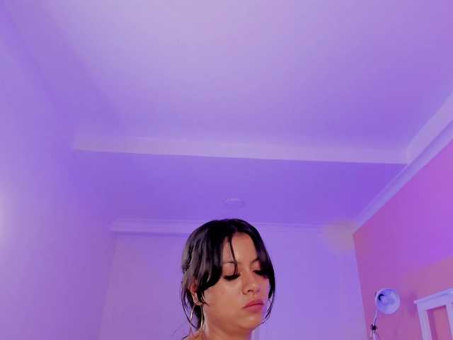 AngelSavagee live cam on BongaCams