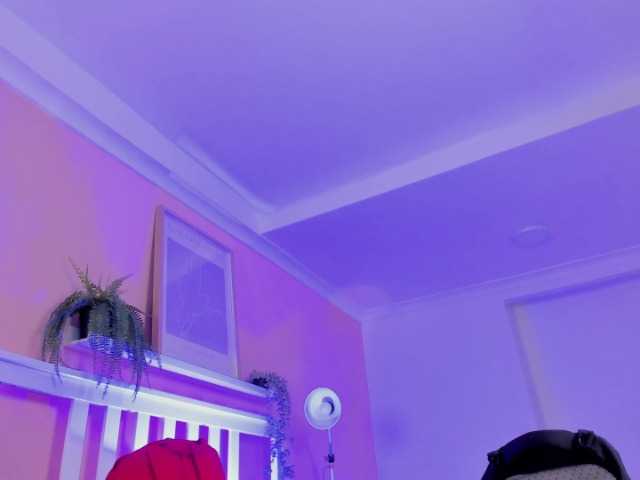 AngelSavagee live cam preview