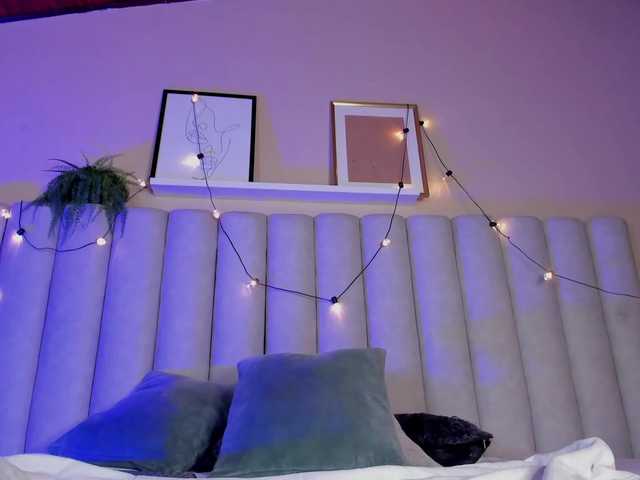 AngelSavagee live cam on BongaCams