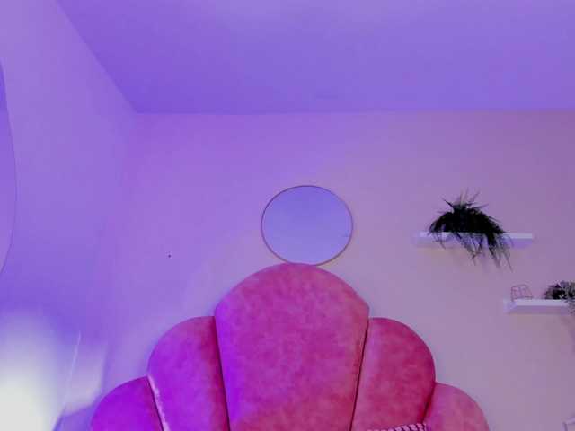 AngelSavagee live cam on BongaCams