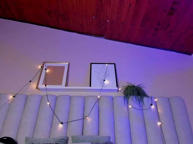 AngelSavagee live webcam show