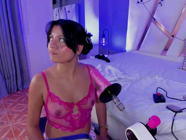 AngelSavagee AngelSavagee