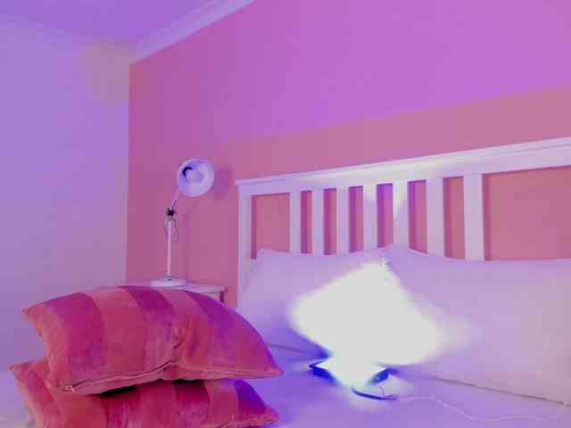 AngelSavagee webcam