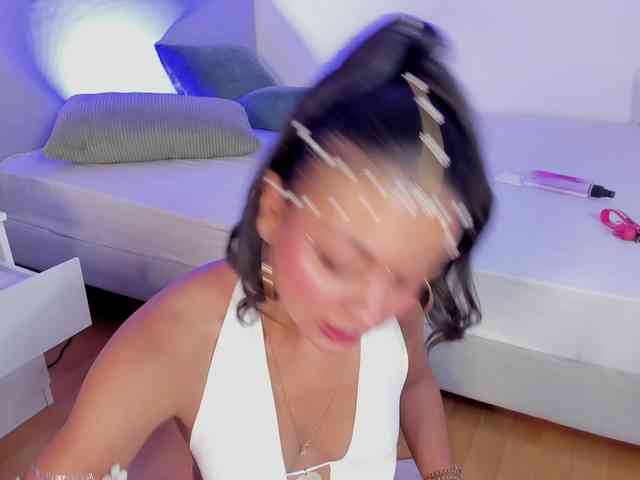 AngelSavagee webcam
