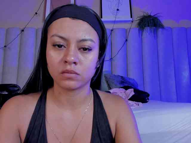 AngelSavagee webcam