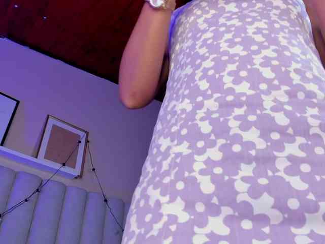 AngelSavagee webcam