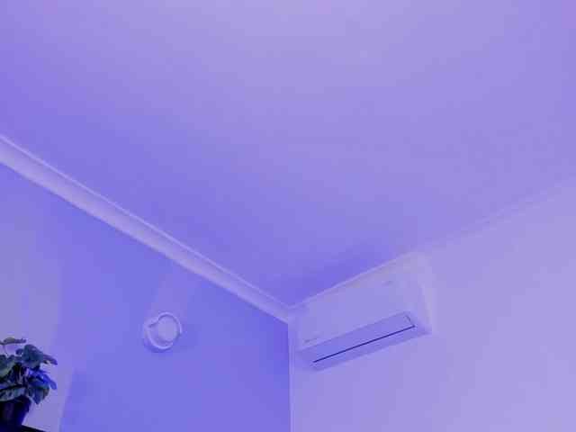 AngelSavagee webcam
