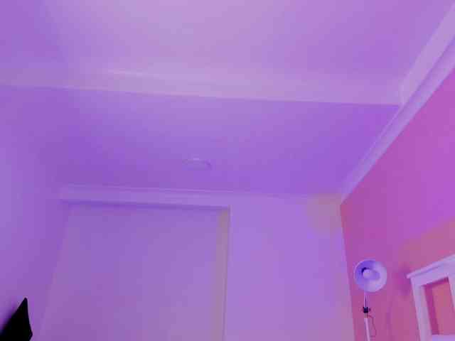 AngelSavagee webcam