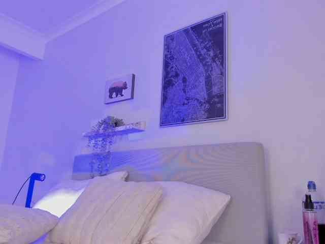 AngelSavagee webcam