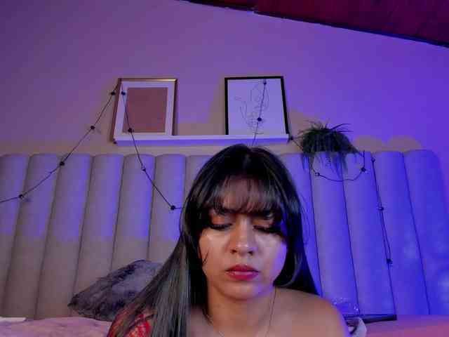 AngelSavagee webcam