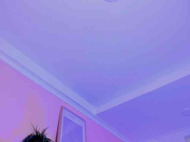 AngelSavagee webcam