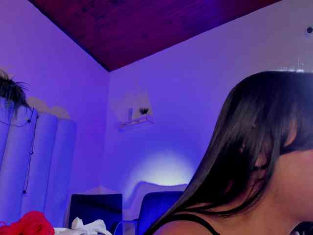 AngelSavagee webcam