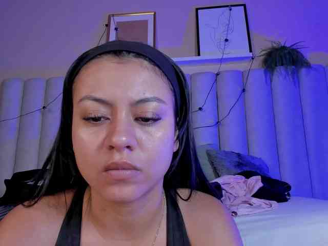 AngelSavagee webcam
