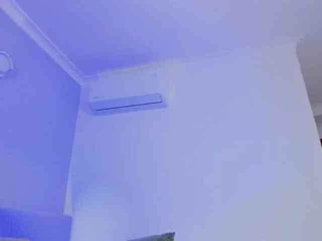 AngelSavagee webcam