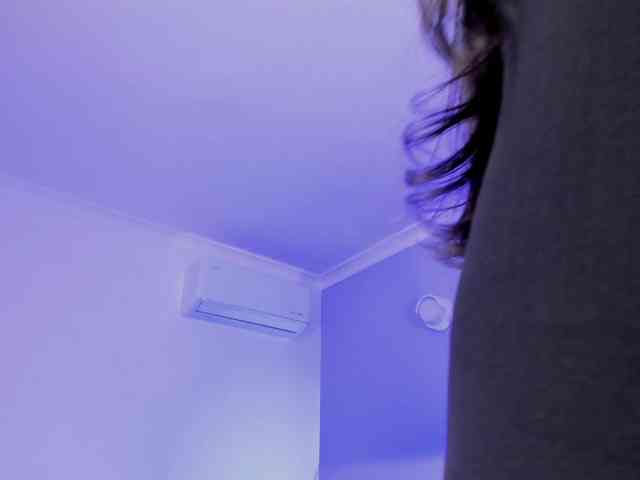 AngelSavagee webcam