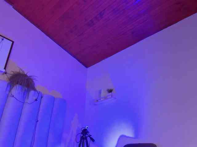 AngelSavagee webcam