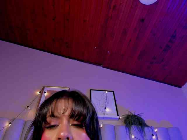 AngelSavagee webcam