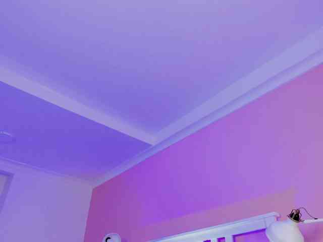 AngelSavagee webcam