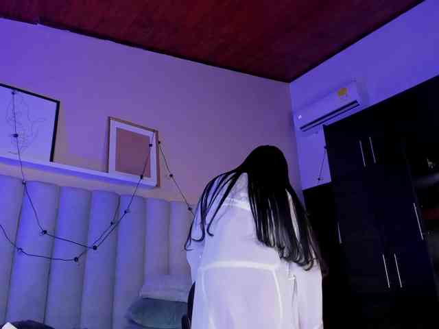 AngelSavagee webcam