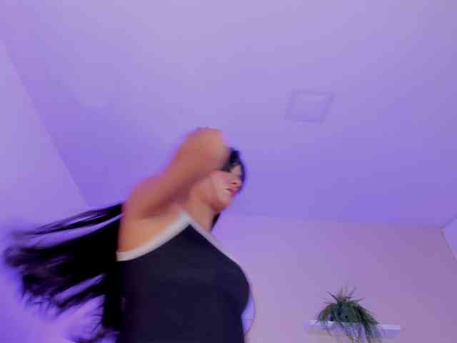 AngelSavagee webcam