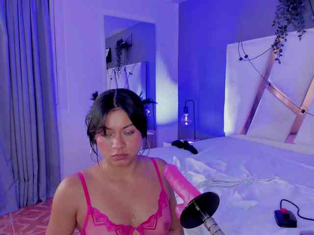 AngelSavagee webcam