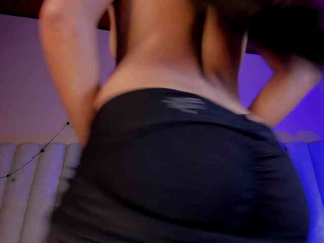 AngelSavagee webcam