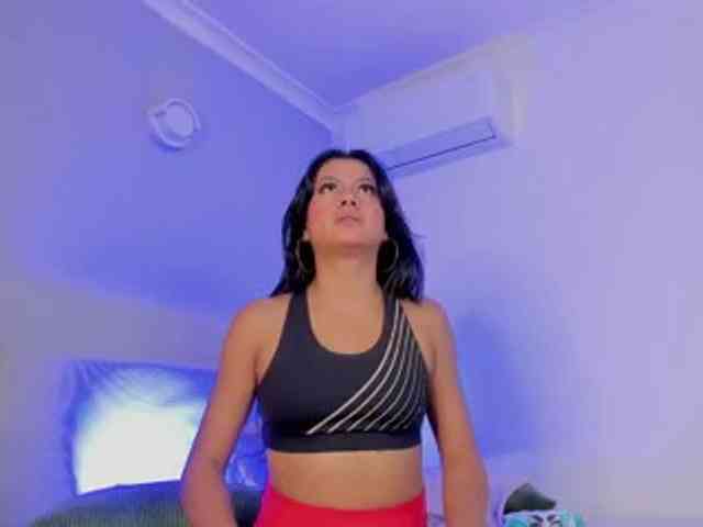 AngelSavagee webcam