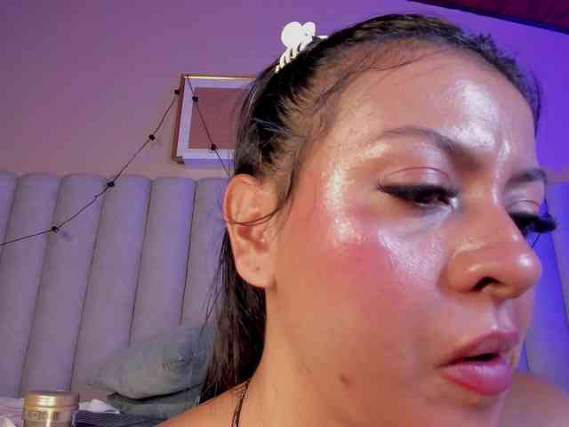 AngelSavagee webcam