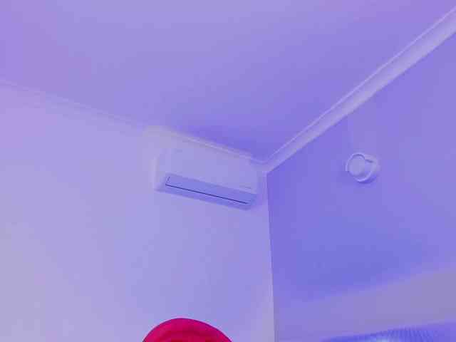 AngelSavagee webcam