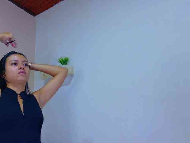 AngelSavagee webcam