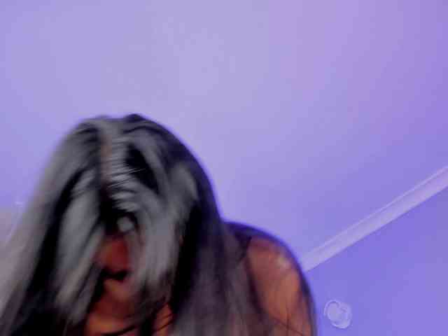 AngelSavagee webcam