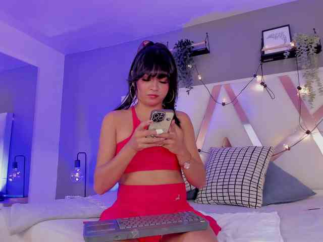 AngelSavagee webcam