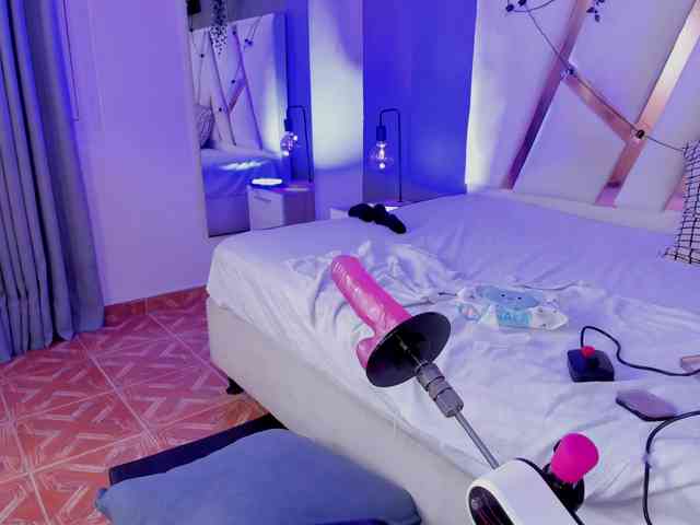 AngelSavagee webcam