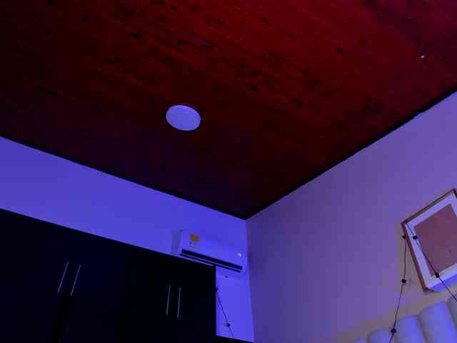 AngelSavagee webcam