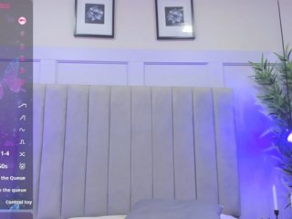 EmmaRogers Porn Show