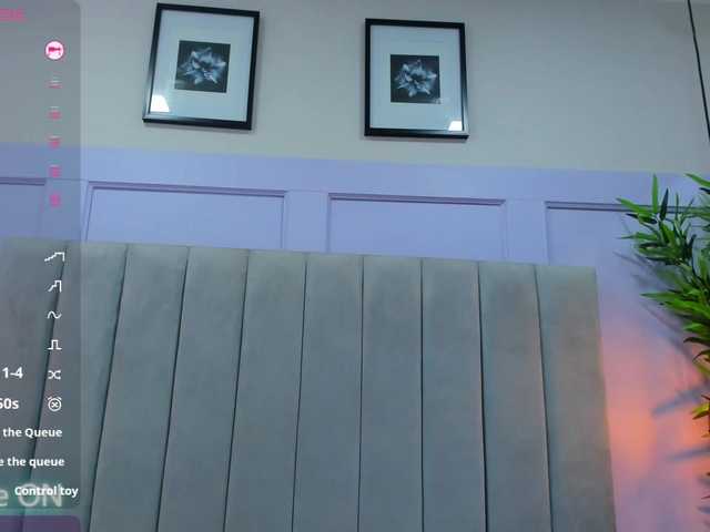 EmmaRogers live cam on BongaCams