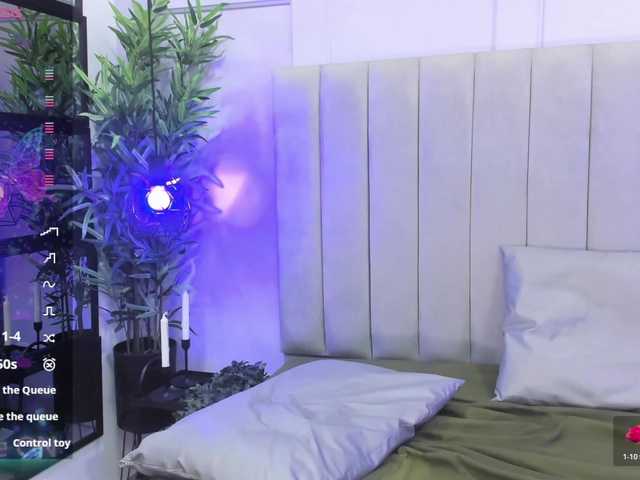 EmmaRogers live cam on BongaCams