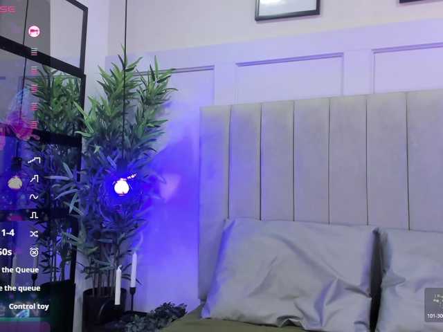 EmmaRogers live cam on BongaCams