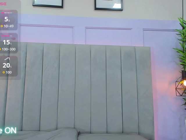 EmmaRogers live cam on BongaCams
