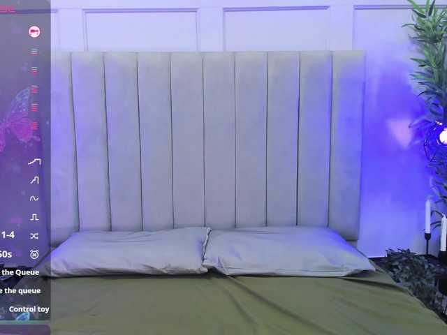 EmmaRogers live cam on BongaCams