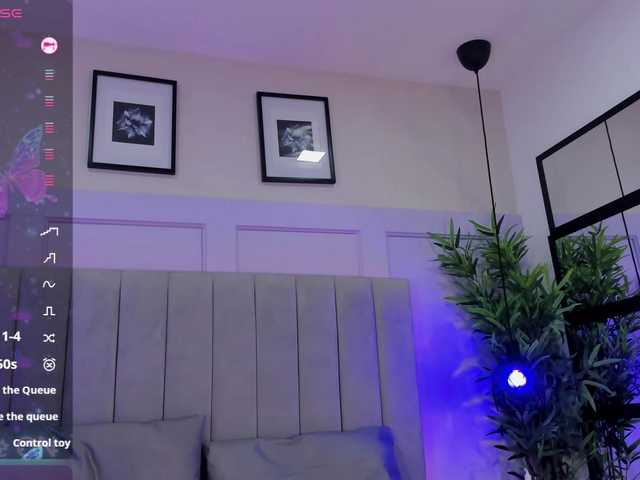 EmmaRogers live cam on BongaCams