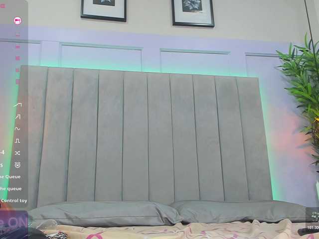 EmmaRogers live webcam show