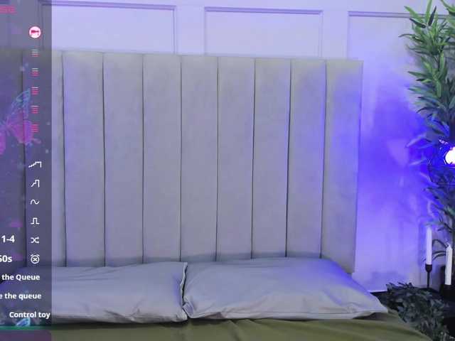 EmmaRogers live cam on BongaCams
